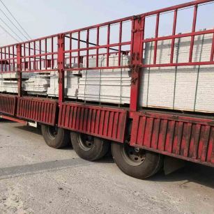 乌鲁木齐 白麻荔枝面外墙干挂，工厂装车日常