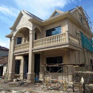 乌鲁木齐 黄金麻花岗岩石材私人别墅雕花门楼柱阳台栏杆