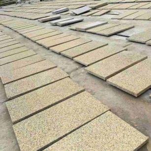 乌鲁木齐 黄金麻荔枝地铺石面排板