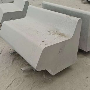 乌鲁木齐 芝麻白花岗岩异形坐凳，石凳