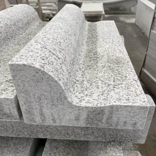 乌鲁木齐 白麻花岗岩S型路沿石，路侧石，马路牙子等