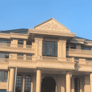 乌鲁木齐黄金麻别墅外墙干挂石材效果示例