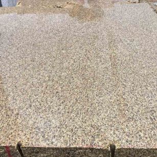 乌鲁木齐 黄金麻花岗岩石材方料