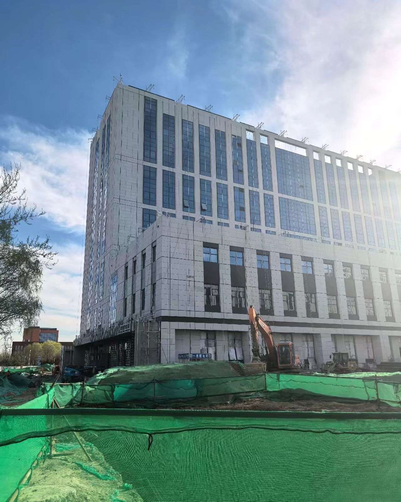 乌鲁木齐 白麻花岗岩石材外墙干挂