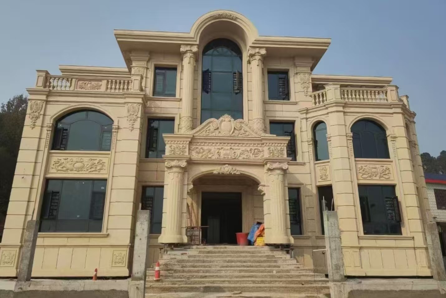 乌鲁木齐 黄金麻花岗岩别墅外墙干挂