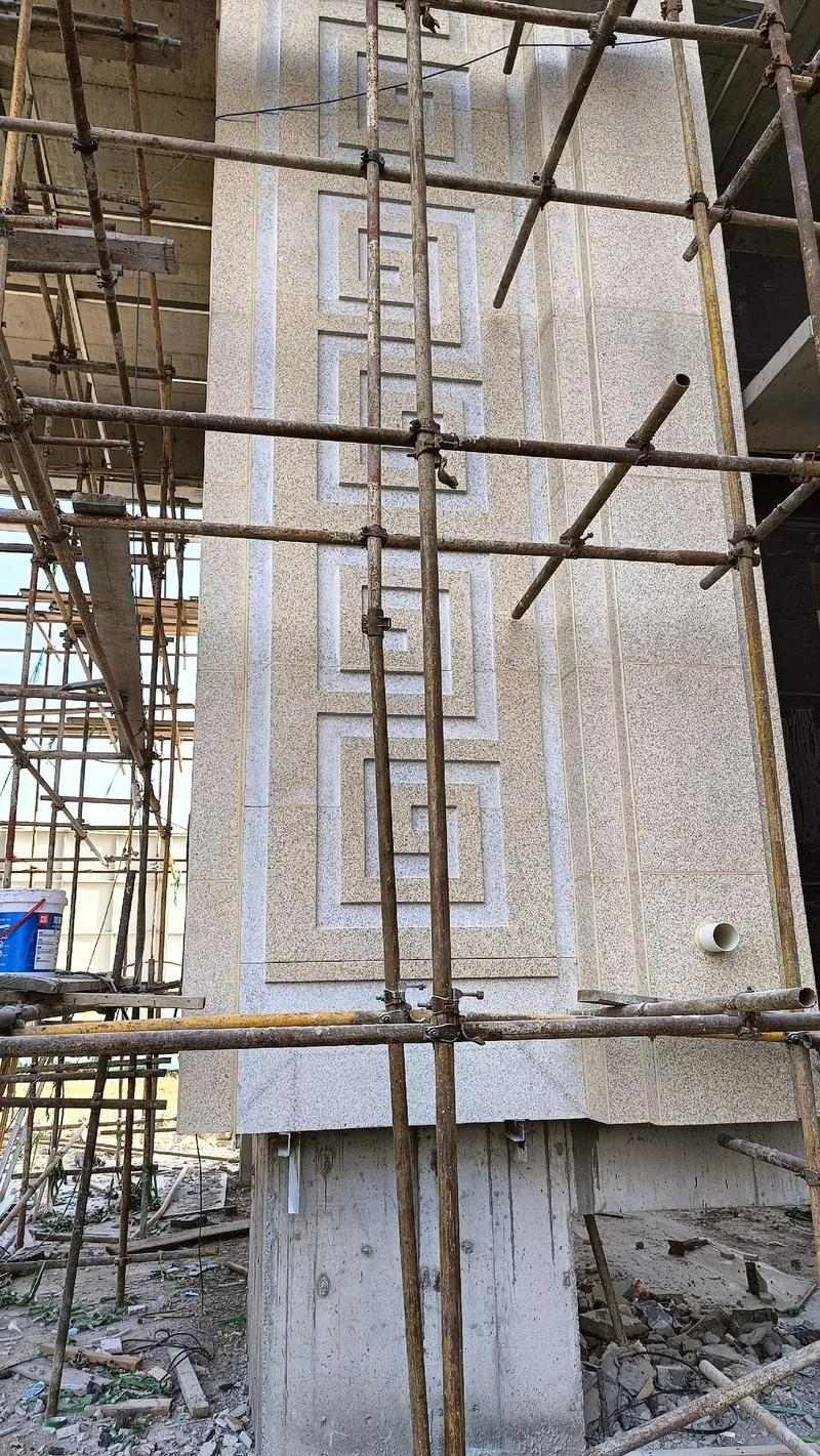 乌鲁木齐 黄金麻花岗岩别墅外墙干挂回纹造型效果