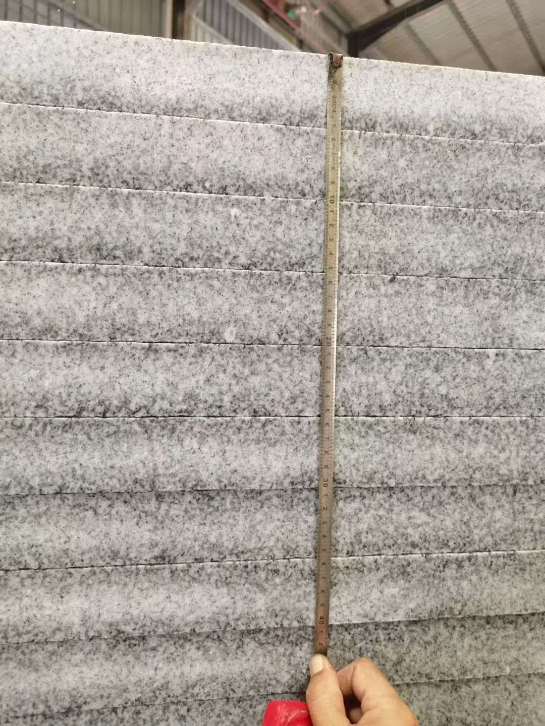 乌鲁木齐 芝麻白火烧成品厚薄均匀，B料价格接近A料质量