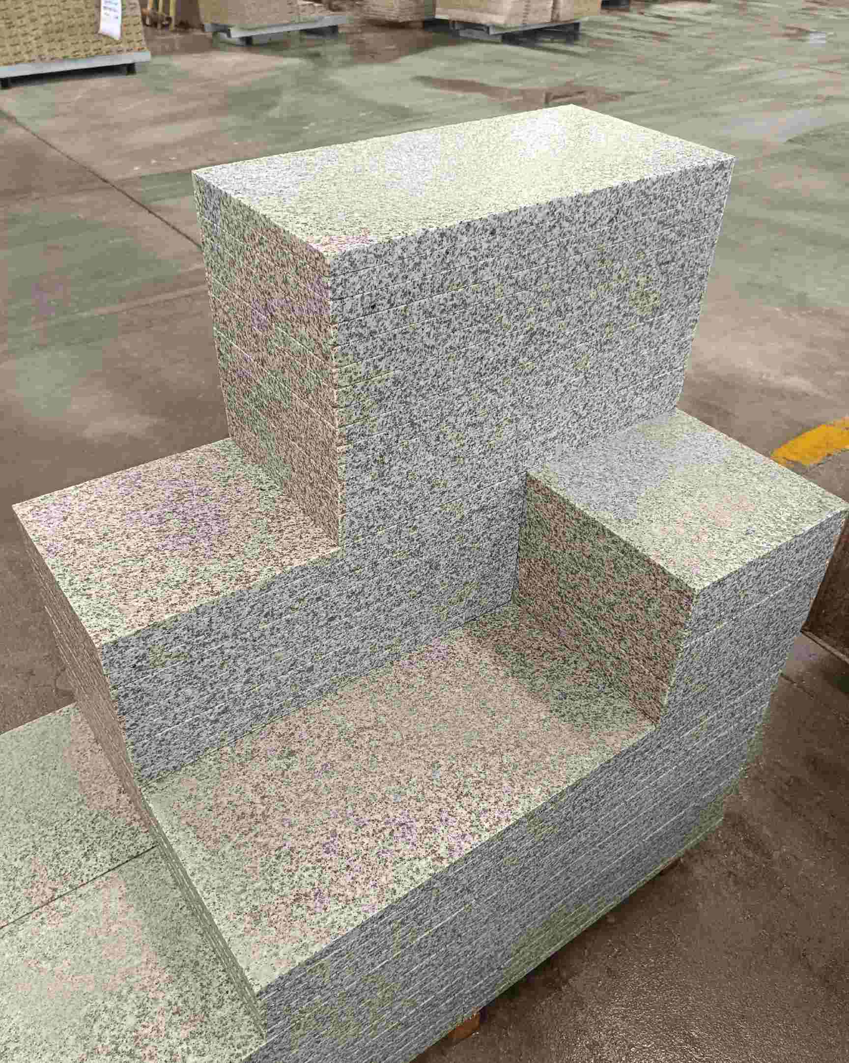 乌鲁木齐 白麻花岗岩荔枝面地铺石