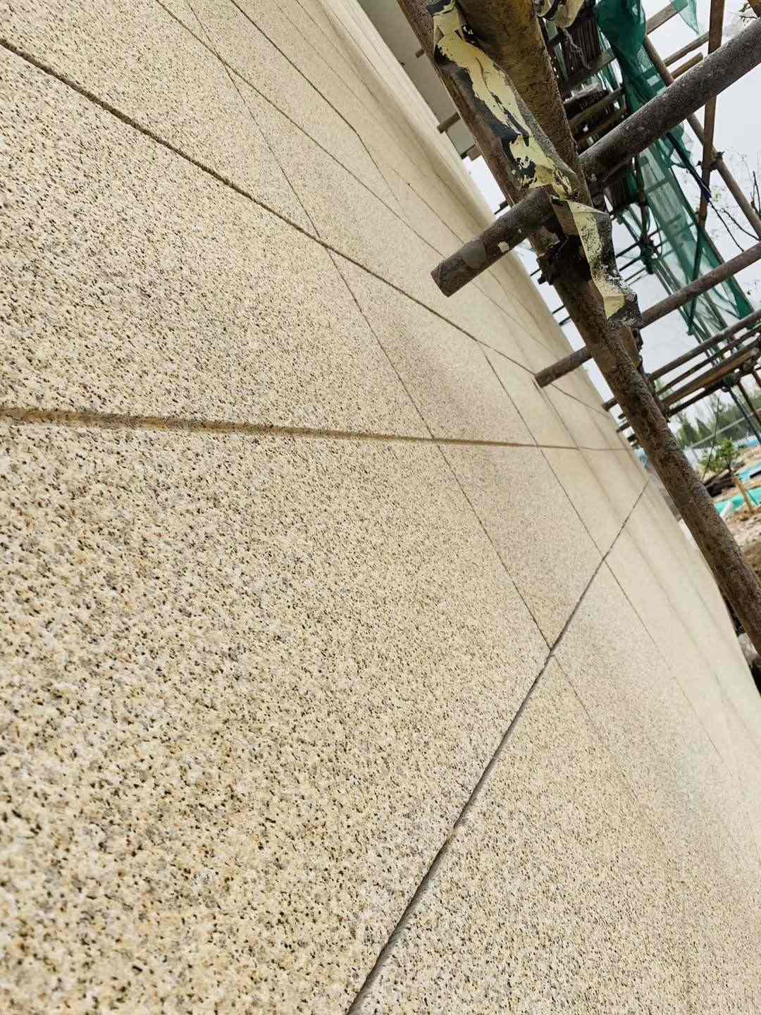 乌鲁木齐 黄金麻花岗岩荔枝面外墙干挂石材效果示例